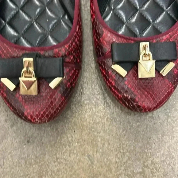Michael kors  snakeprint lock ballet flats - Picture 2 of 5